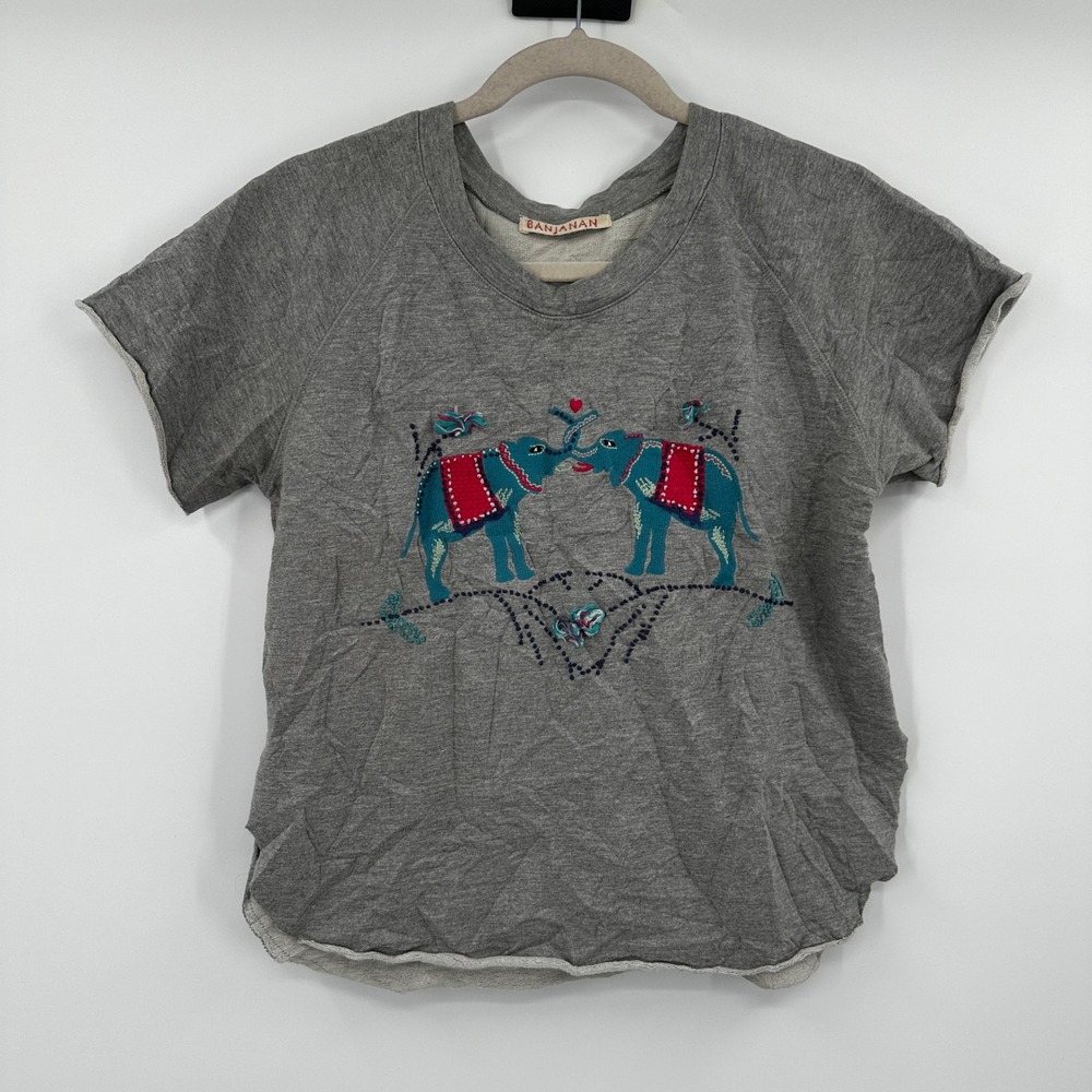 Banjanan Grey Short Sleeve Elephant Embroidered Sweatshirt Top Women's‎ Small